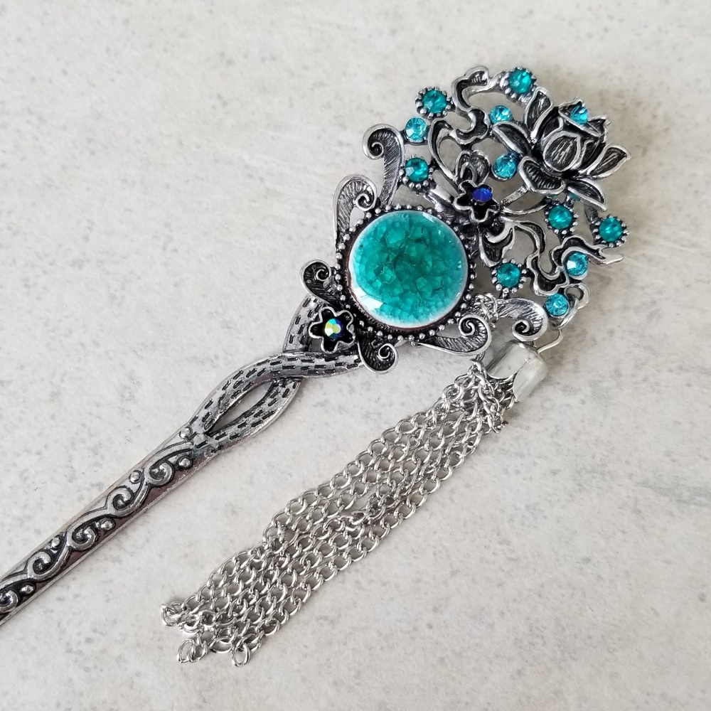 6" Tassel Hairpin - Picture 4 of 8